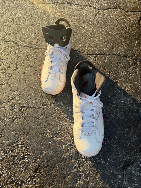 Nike Air Jordan 6 Retro White Infrared Youth 7Y Men’s 7 Shoes main image 12